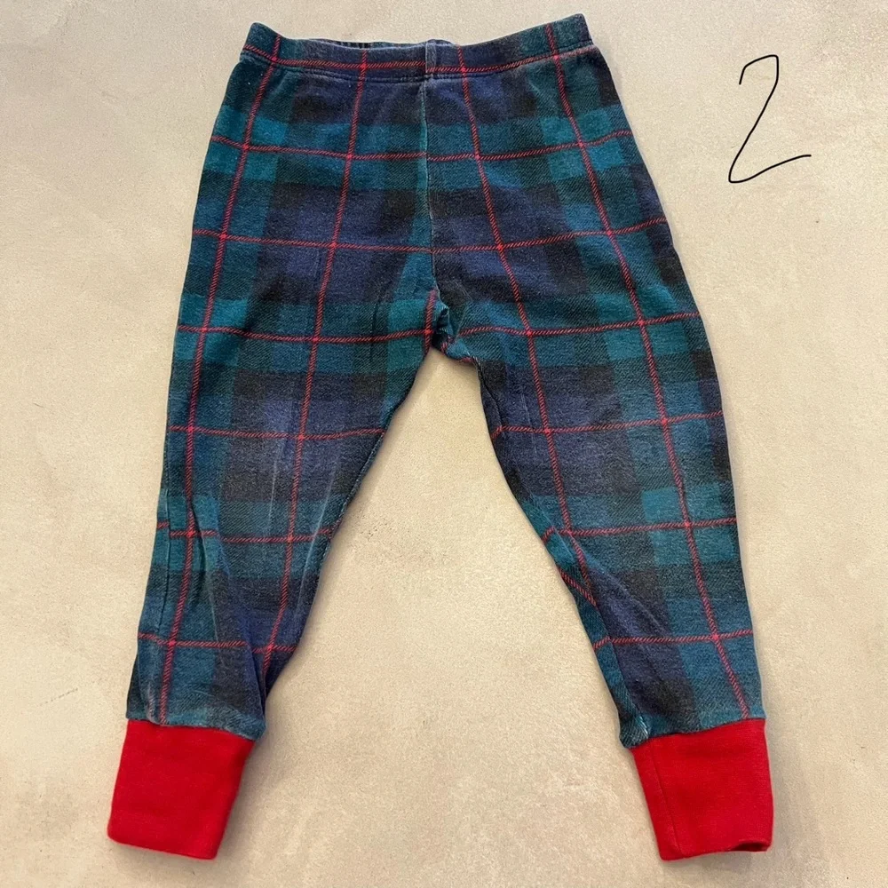 HONEST BABY CO Toddler Christmas Holiday Pajamas, Black Watch Plaid, 3T (2 sets)